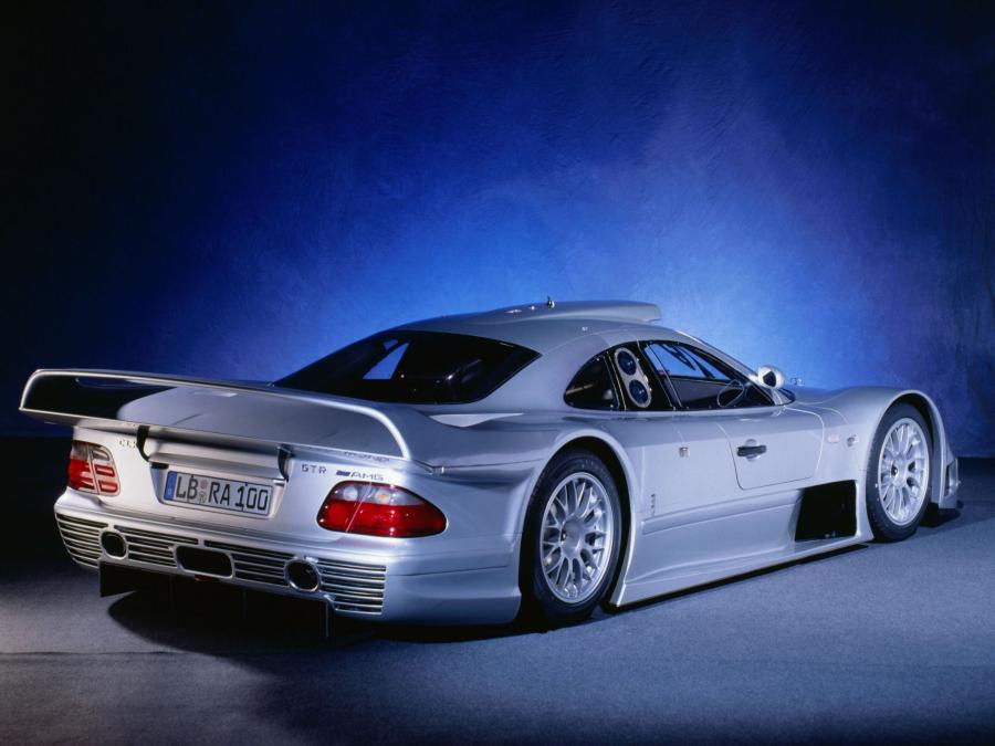  Mercedes-Benz CLK GTR 1999 года  (фото 6 из 7)